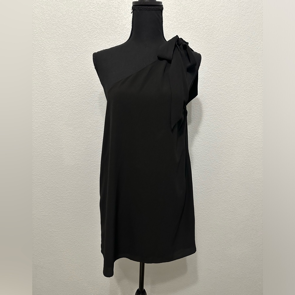 Pink Lily Black Off the Shoulder Tie Semi-formal dress